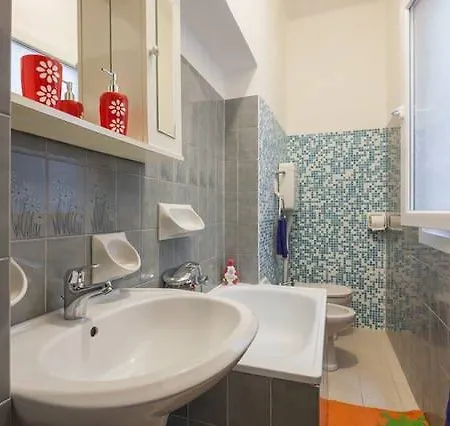 Apartment La Petite *